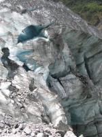 Albums/20060200-New Zealand 2006/20060208-Fox_and_FJ_Glaciers/21